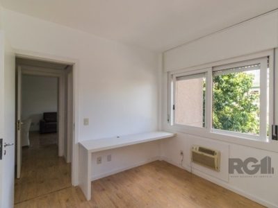 Apartamento à venda com 76m², 2 quartos, 1 vaga no bairro Santana em Porto Alegre - Foto 7