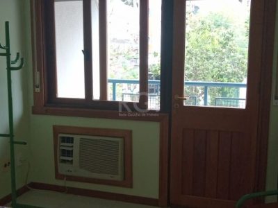 Apartamento à venda com 93m², 2 quartos, 1 vaga no bairro Petrópolis em Porto Alegre - Foto 13