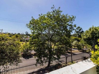 Casa à venda com 216m², 3 quartos, 3 suítes, 4 vagas no bairro Jardim Itu em Porto Alegre - Foto 20