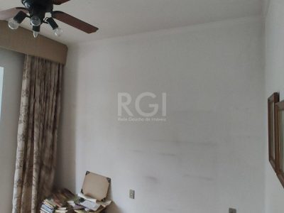 Apartamento à venda com 66m², 2 quartos, 1 vaga no bairro Navegantes em Porto Alegre - Foto 6