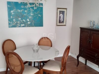 Apartamento à venda com 114m², 4 quartos, 1 suíte, 2 vagas no bairro Auxiliadora em Porto Alegre - Foto 15