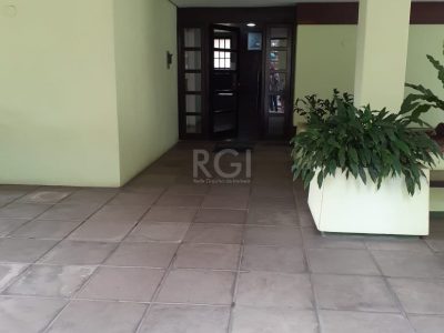 Apartamento à venda com 114m², 4 quartos, 1 suíte, 2 vagas no bairro Auxiliadora em Porto Alegre - Foto 5