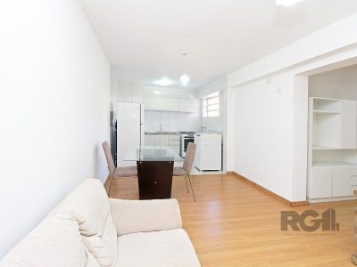 Apartamento à venda com 66m², 2 quartos no bairro Rio Branco em Porto Alegre - Foto 2