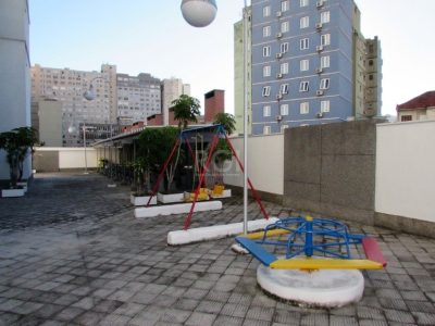 Apartamento à venda com 43m², 1 quarto no bairro Centro em Porto Alegre - Foto 9