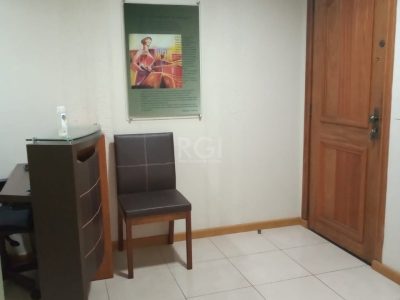 Conjunto/Sala à venda com 94m² no bairro Centro Histórico em Porto Alegre - Foto 4