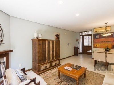 Casa Condominio à venda com 219m², 3 quartos, 1 suíte, 2 vagas no bairro Tristeza em Porto Alegre - Foto 18