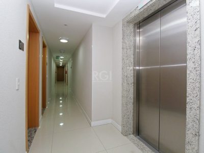 Conjunto/Sala à venda com 70m², 2 vagas no bairro Petrópolis em Porto Alegre - Foto 16