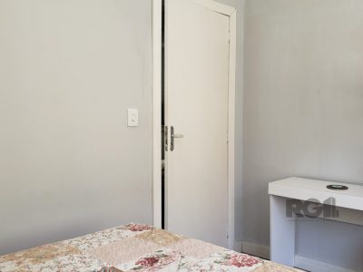 Apartamento à venda com 62m², 3 quartos, 1 vaga no bairro Cristal em Porto Alegre - Foto 9