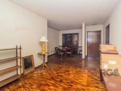 Apartamento à venda com 110m², 3 quartos, 1 suíte, 1 vaga no bairro Auxiliadora em Porto Alegre - Foto 2