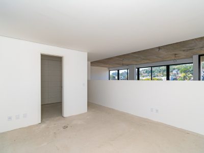 Duplex à venda com 135m², 3 quartos, 2 suítes, 2 vagas no bairro Tristeza em Porto Alegre - Foto 14