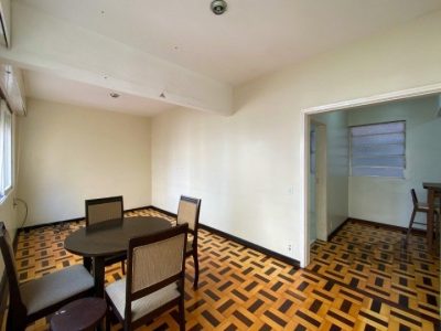 Apartamento à venda com 87m², 3 quartos, 1 suíte no bairro Centro Histórico em Porto Alegre - Foto 12