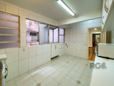 Apartamento à venda com 87m², 3 quartos, 1 suíte no bairro Centro Histórico em Porto Alegre - Foto 15