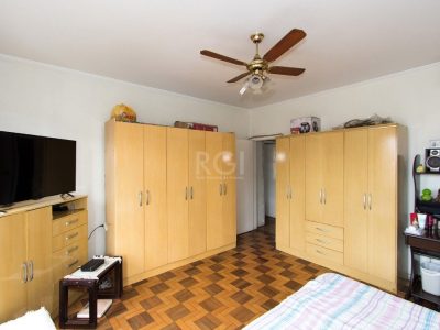 Apartamento à venda com 132m², 3 quartos, 1 vaga no bairro Glória em Porto Alegre - Foto 19