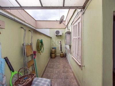 Apartamento à venda com 132m², 3 quartos, 1 vaga no bairro Glória em Porto Alegre - Foto 23