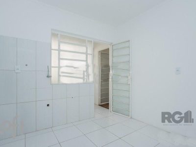 Apartamento à venda com 76m², 2 quartos, 1 suíte, 1 vaga no bairro Petrópolis em Porto Alegre - Foto 10