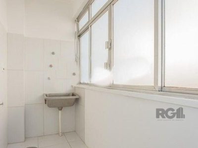 Apartamento à venda com 76m², 2 quartos, 1 suíte, 1 vaga no bairro Petrópolis em Porto Alegre - Foto 13