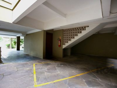 Cobertura à venda com 249m², 3 quartos, 1 suíte, 2 vagas no bairro Chácara das Pedras em Porto Alegre - Foto 42