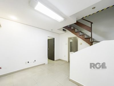 Casa à venda com 190m², 3 quartos, 1 vaga no bairro Moinhos de Vento em Porto Alegre - Foto 8