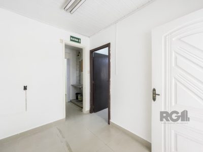 Casa à venda com 190m², 3 quartos, 1 vaga no bairro Moinhos de Vento em Porto Alegre - Foto 15