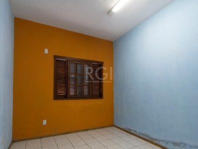 Casa à venda com 700m², 4 quartos, 1 suíte, 3 vagas no bairro Menino Deus em Porto Alegre - Foto 21