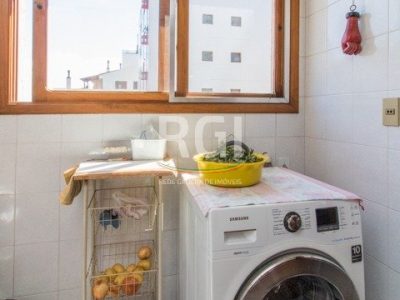 Apartamento à venda com 137m², 3 quartos, 1 suíte, 2 vagas no bairro Jardim Lindóia em Porto Alegre - Foto 14