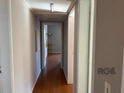 Apartamento à venda com 121m², 3 quartos, 1 suíte, 1 vaga no bairro Moinhos de Vento em Porto Alegre - Foto 13