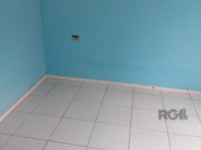 Casa à venda com 293m², 4 quartos, 1 suíte, 3 vagas no bairro Santana em Porto Alegre - Foto 13