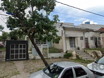 Casa à venda com 293m², 4 quartos, 1 suíte, 3 vagas no bairro Santana em Porto Alegre - Foto 20