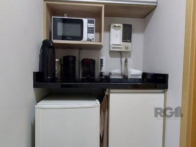 Conjunto/Sala à venda com 34m², 1 vaga no bairro Petrópolis em Porto Alegre - Foto 7