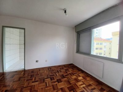 Apartamento à venda com 59m², 2 quartos, 1 vaga no bairro Passo d'Areia em Porto Alegre - Foto 9