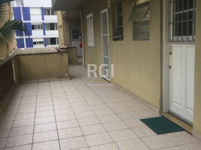 Apartamento à venda com 50m², 2 quartos no bairro Centro em Capão da Canoa - Foto 8