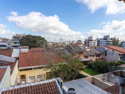 Sobrado à venda com 137m², 4 quartos, 1 suíte, 2 vagas no bairro Jardim Itu em Porto Alegre - Foto 30