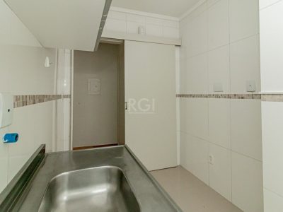 Apartamento à venda com 74m², 2 quartos, 1 vaga no bairro Vila Ipiranga em Porto Alegre - Foto 6