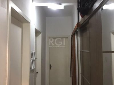 Apartamento à venda com 82m², 3 quartos no bairro Floresta em Porto Alegre - Foto 8