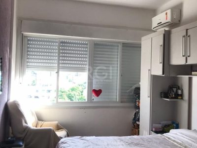 Apartamento à venda com 82m², 3 quartos no bairro Floresta em Porto Alegre - Foto 9