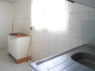 Casa à venda com 200m², 4 quartos, 1 vaga no bairro Jardim Carvalho em Porto Alegre - Foto 17