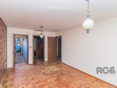 Casa à venda com 200m², 3 quartos, 3 vagas no bairro Cristal em Porto Alegre - Foto 36