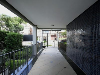 Apartamento à venda com 57m², 2 quartos, 2 vagas no bairro Petrópolis em Porto Alegre - Foto 3