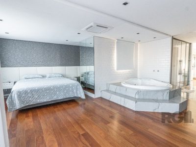 Cobertura à venda com 326m², 3 quartos, 3 suítes, 4 vagas no bairro Bela Vista em Porto Alegre - Foto 49