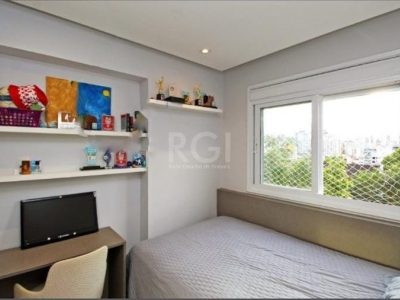 Apartamento à venda com 73m², 3 quartos, 1 suíte, 1 vaga no bairro Passo d'Areia em Porto Alegre - Foto 9