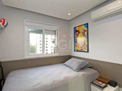 Apartamento à venda com 73m², 3 quartos, 1 suíte, 1 vaga no bairro Passo d'Areia em Porto Alegre - Foto 12