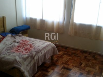 Apartamento à venda com 116m², 3 quartos, 1 vaga no bairro São Geraldo em Porto Alegre - Foto 6