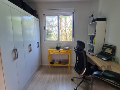 Apartamento à venda com 61m², 2 quartos, 1 suíte, 1 vaga no bairro Medianeira em Porto Alegre - Foto 18