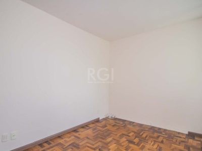 Apartamento à venda com 63m², 2 quartos no bairro Floresta em Porto Alegre - Foto 13