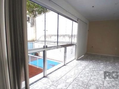 Casa à venda com 200m², 3 quartos, 1 suíte no bairro Passo d'Areia em Porto Alegre - Foto 9