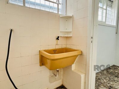 Apartamento à venda com 100m², 3 quartos, 1 vaga no bairro Menino Deus em Porto Alegre - Foto 20