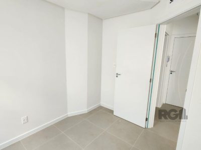 Apartamento à venda com 66m², 2 quartos, 1 suíte, 1 vaga no bairro Centro em Capão da Canoa - Foto 10