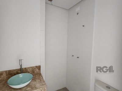 Apartamento à venda com 66m², 2 quartos, 1 suíte, 1 vaga no bairro Centro em Capão da Canoa - Foto 15