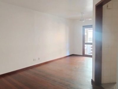 Apartamento à venda com 87m², 2 quartos no bairro Petrópolis em Porto Alegre - Foto 2