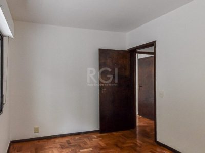 Apartamento à venda com 71m², 2 quartos no bairro Independência em Porto Alegre - Foto 9